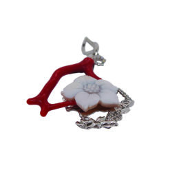 Pendentif en argent, corail rouge et camée (modèle 2)