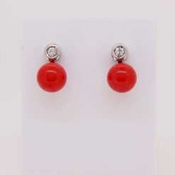 Boucles d'oreilles or jaune 18k systeme alpa perle corail rouge de méditerranée corsica